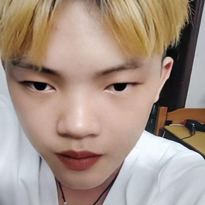 孤独꧔ꦿ的照片