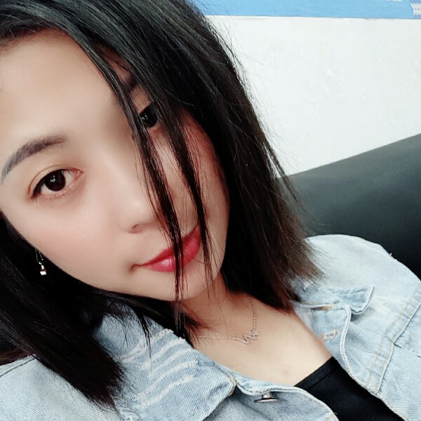 过时路人的照片