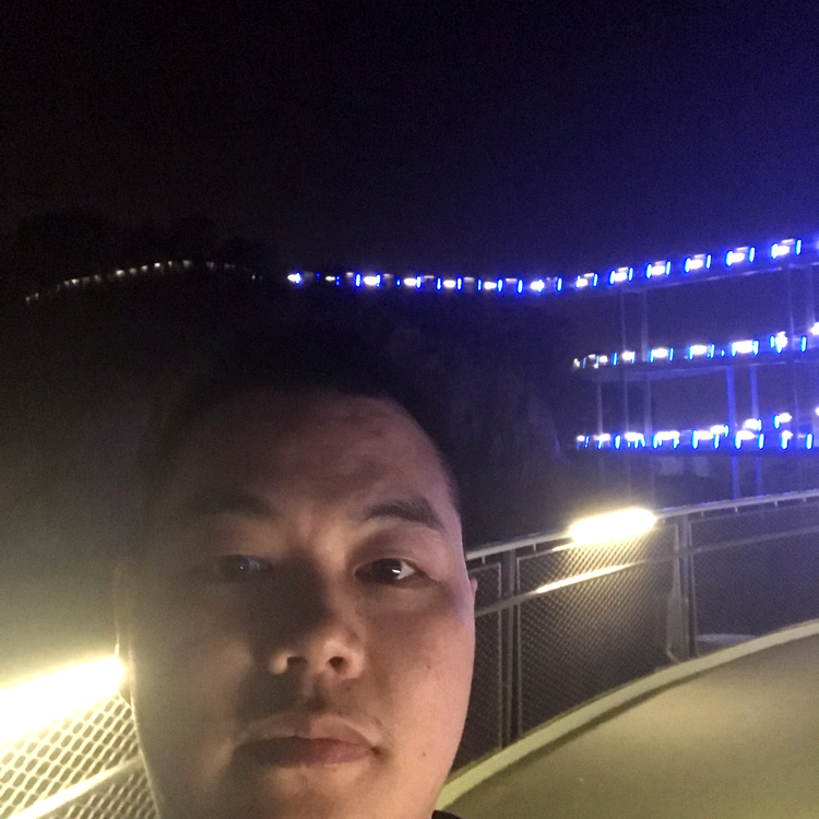 金鱼保卫着急的照片