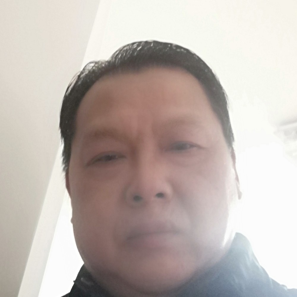 长颈鹿背后的照片