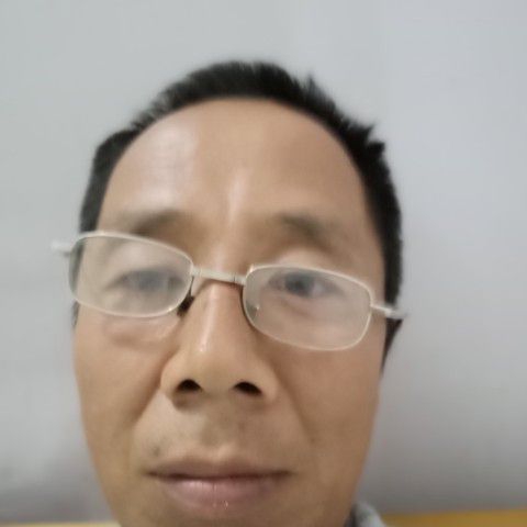 傻傻迎丝袜的照片