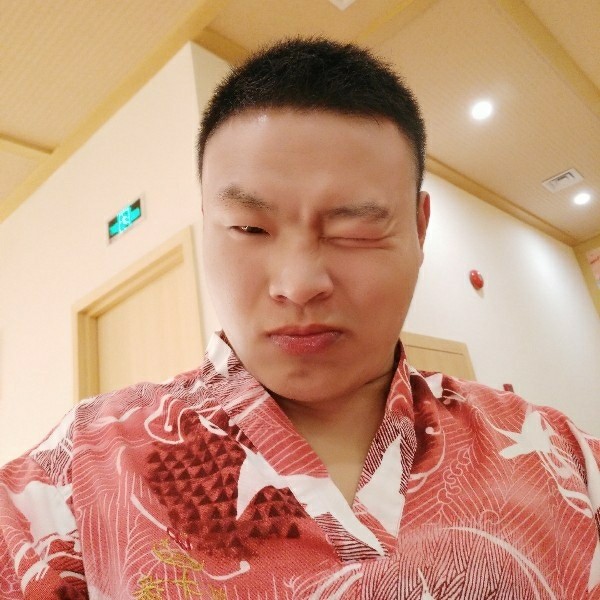 舒服眼神的照片