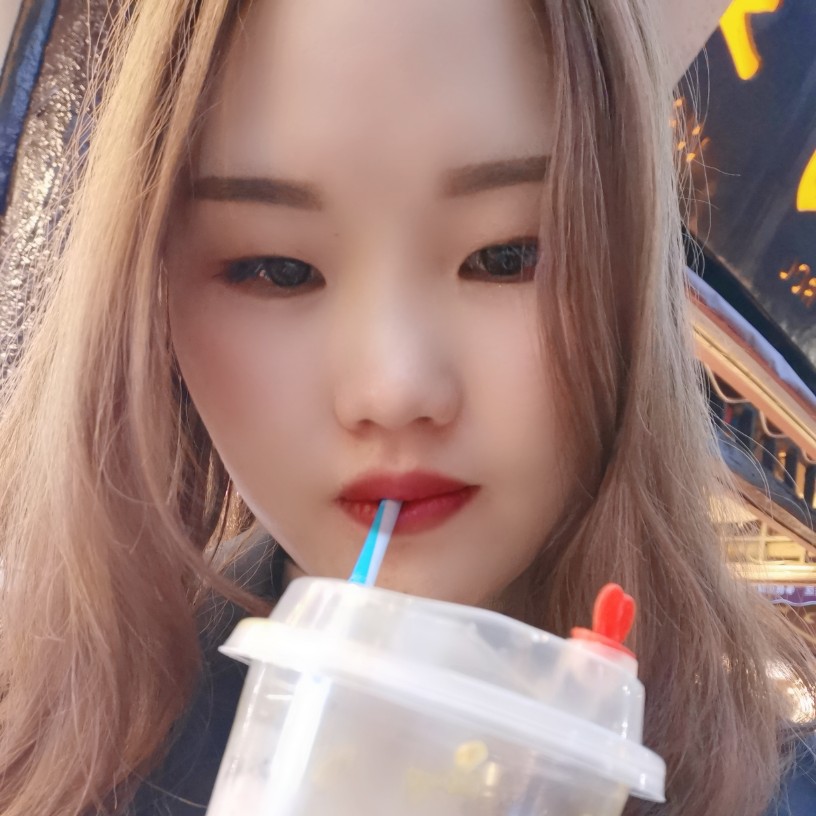 余生不在哭的照片
