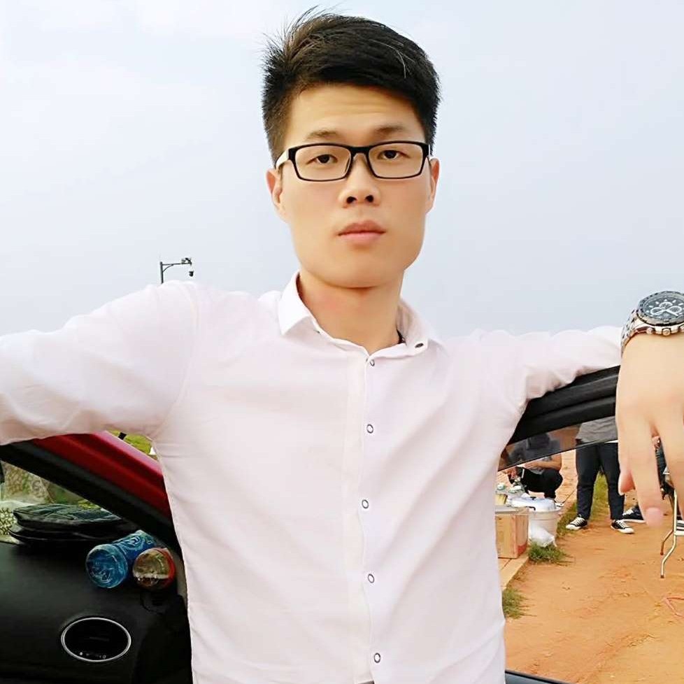 袁冲的照片