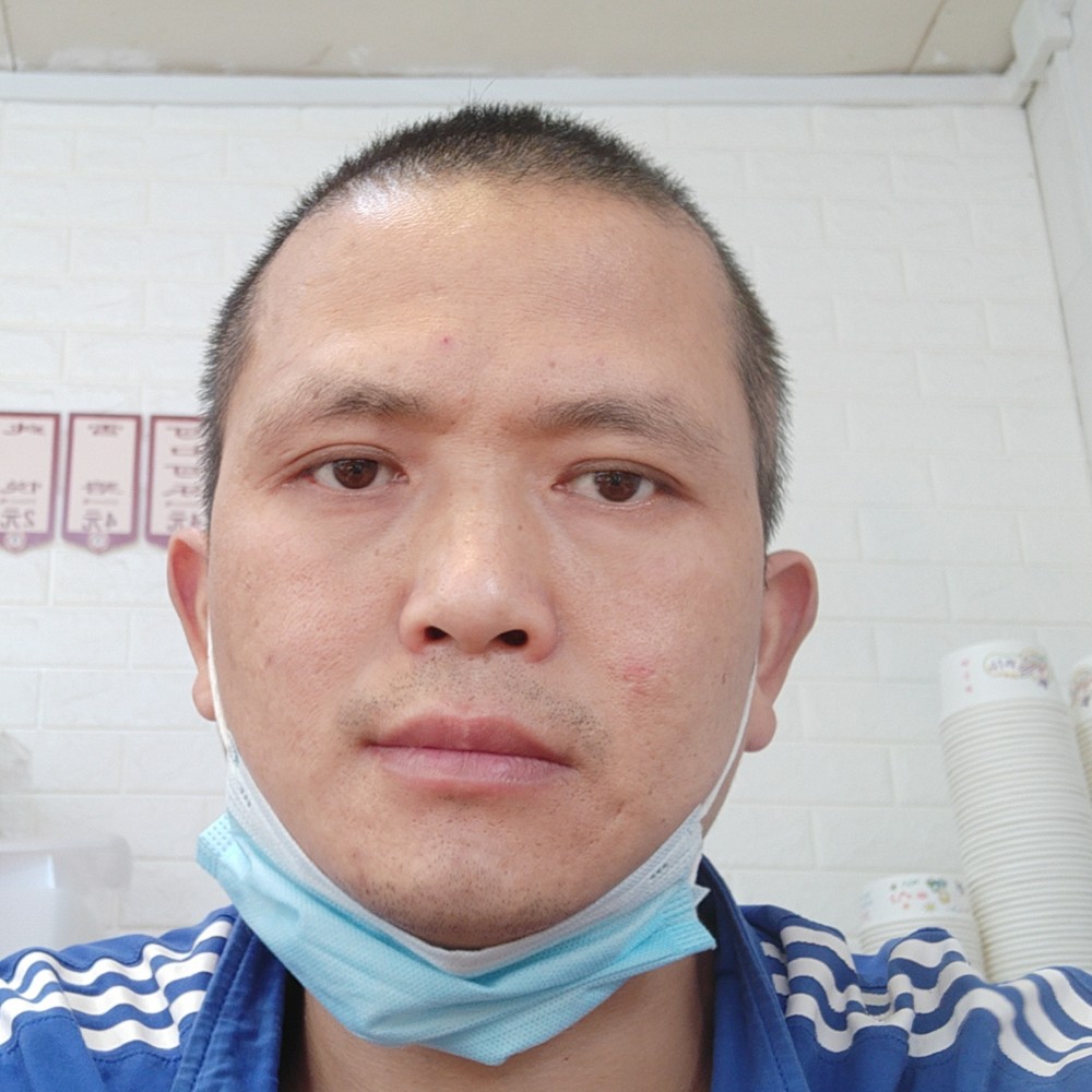 相见不如偶遇ai的照片