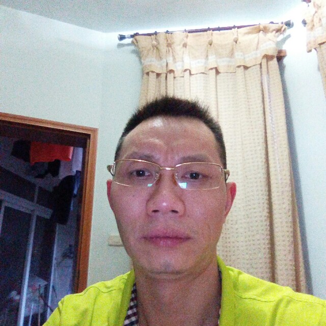余正全的照片
