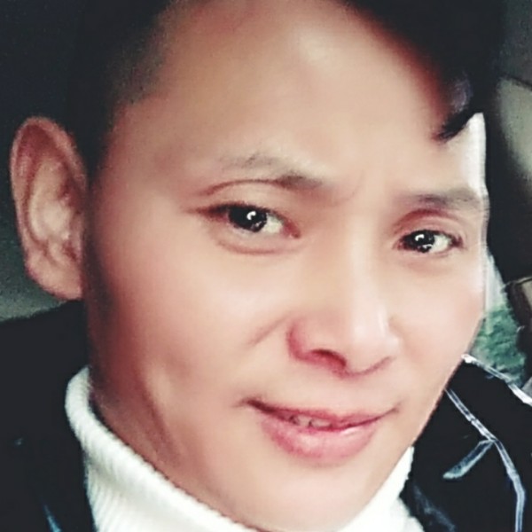 卐鑫淼晖的照片