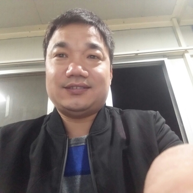 暖光害羞的照片