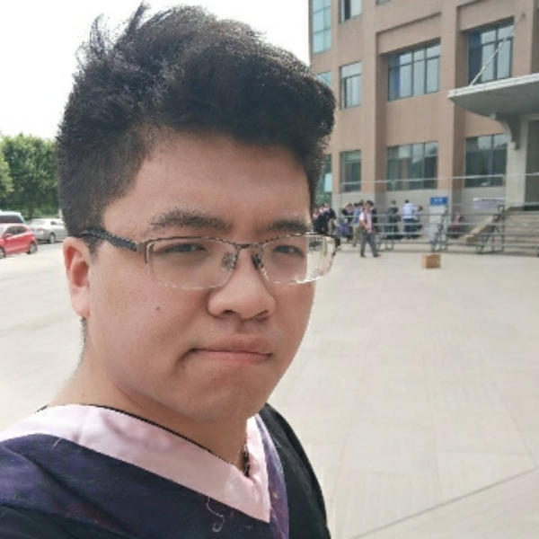 李秦DKLEE的照片