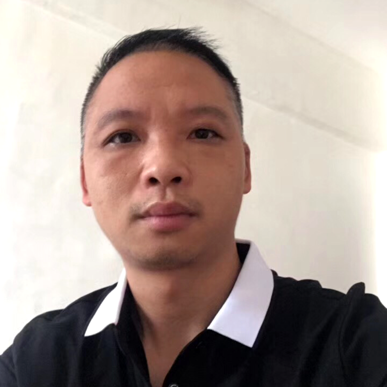 祢是我唯一的照片
