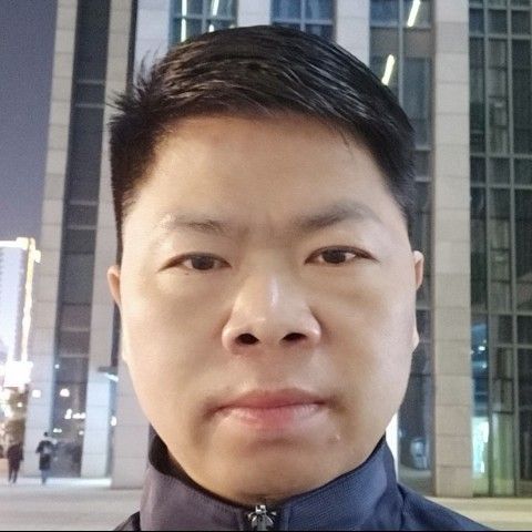 香氛蹁跹悲凉的照片