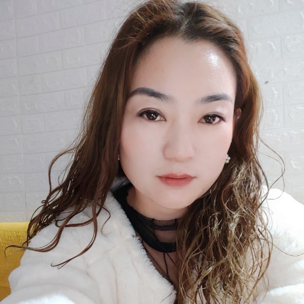 醉熏浅吻早晨的照片