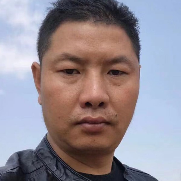 长路漫漫陪你走的照片