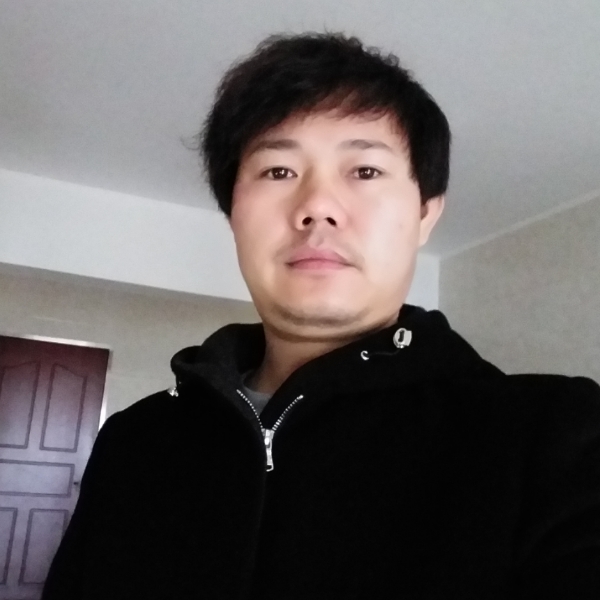 丘明辉的照片