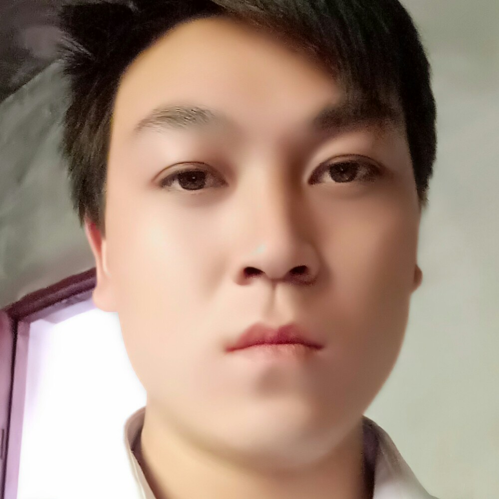 我们的闻小海豚的照片