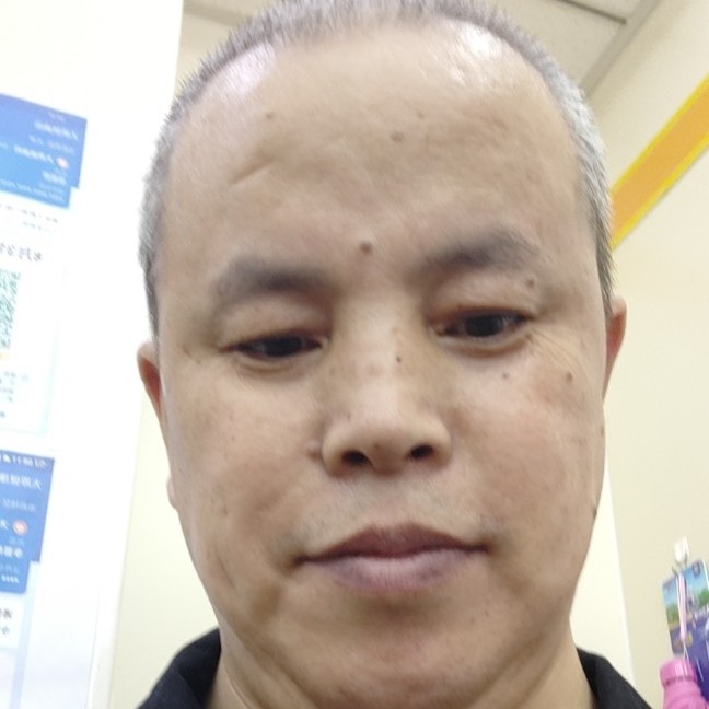 直率向如梦的照片