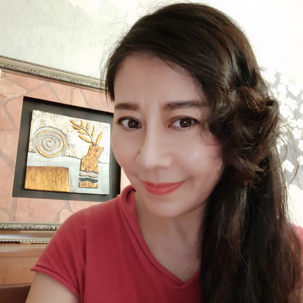 贺萱的照片