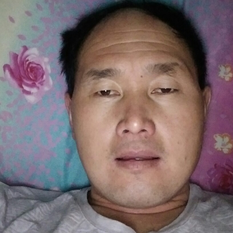 刘加友的照片