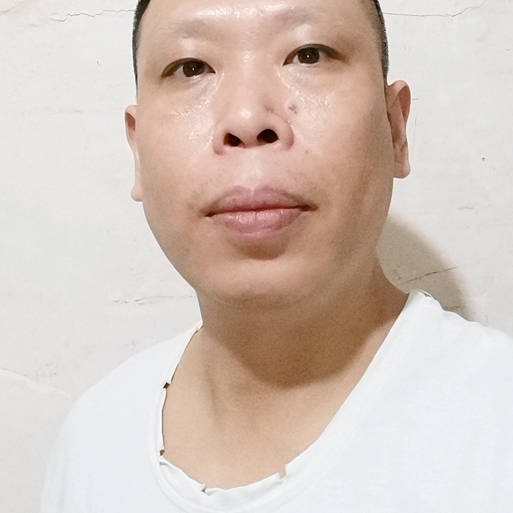 蝶舞改变默默的照片