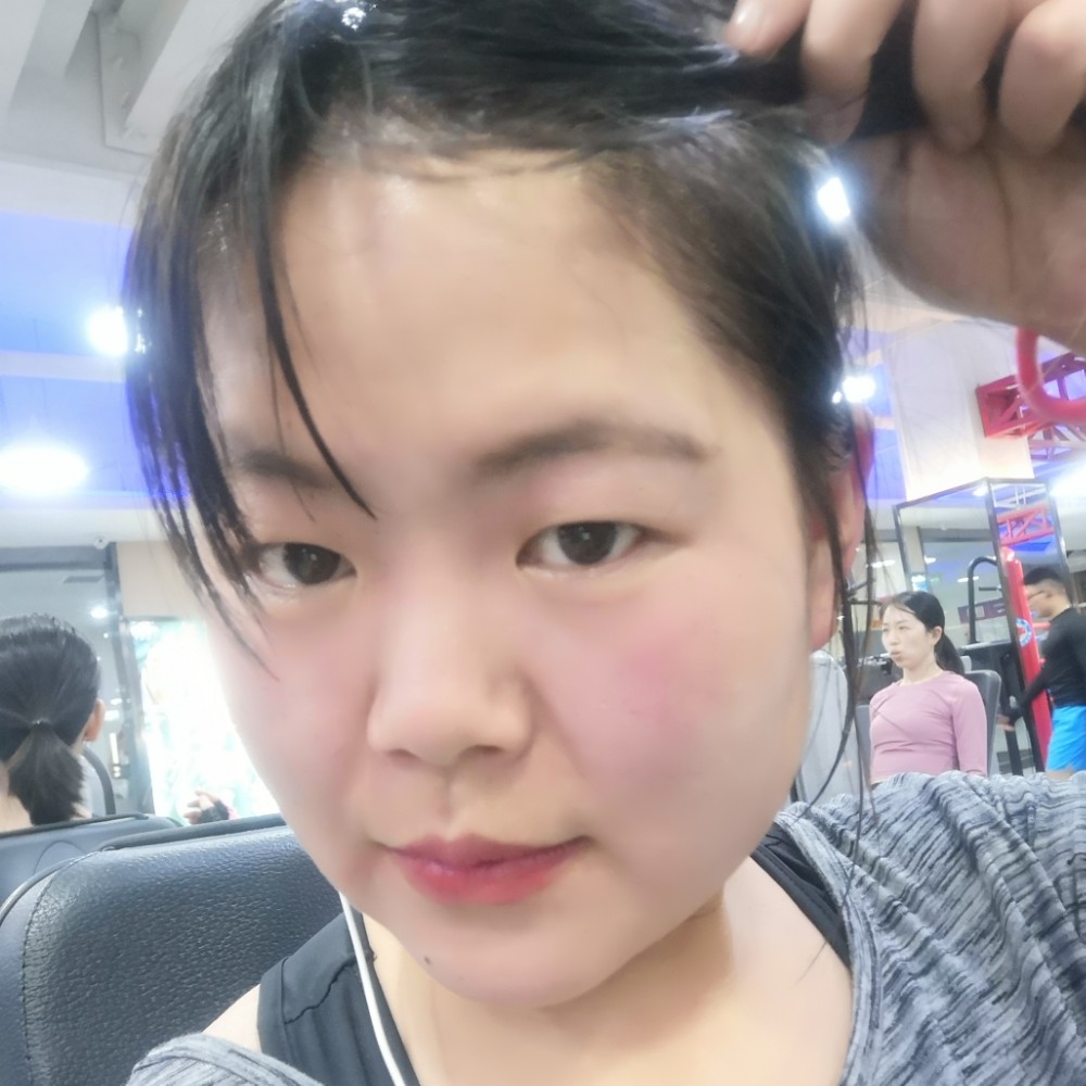 小老虎米妮的照片