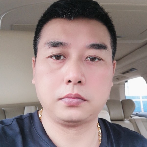秦朖的照片