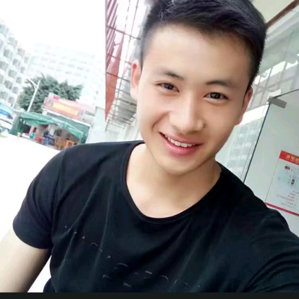 小黑人儿呀的照片