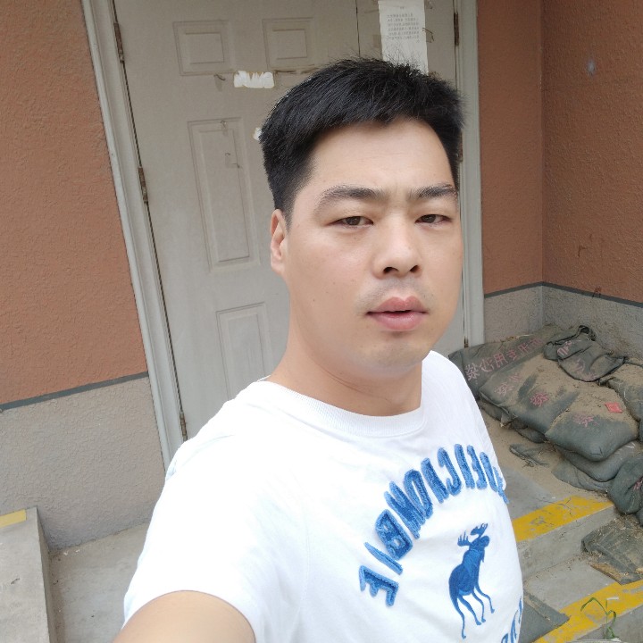 魔窟的照片