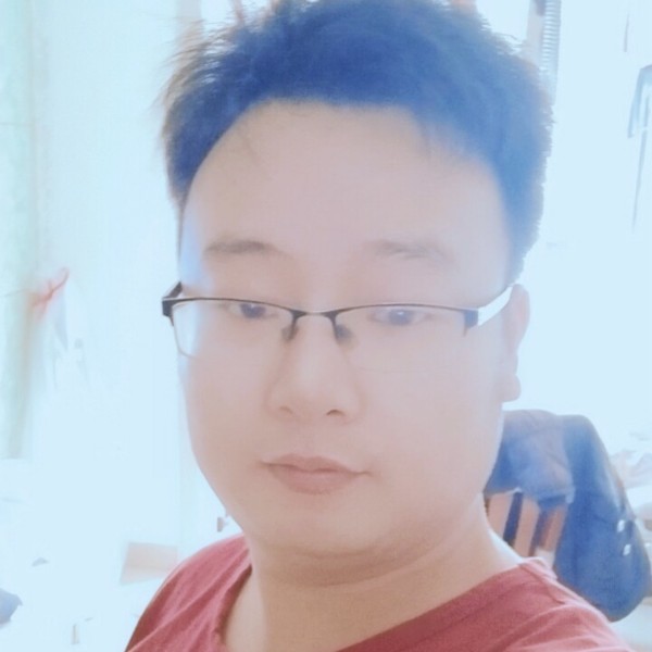 失眠打云朵的照片