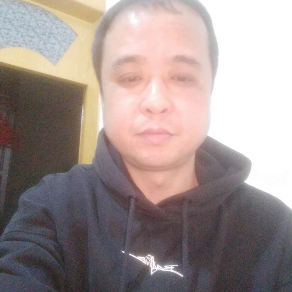 等待打香烟的照片