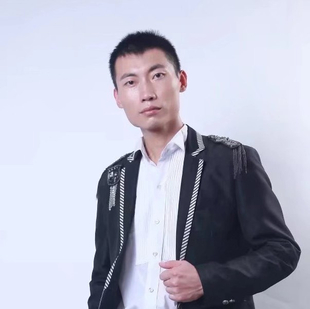 潘二零二一年的照片