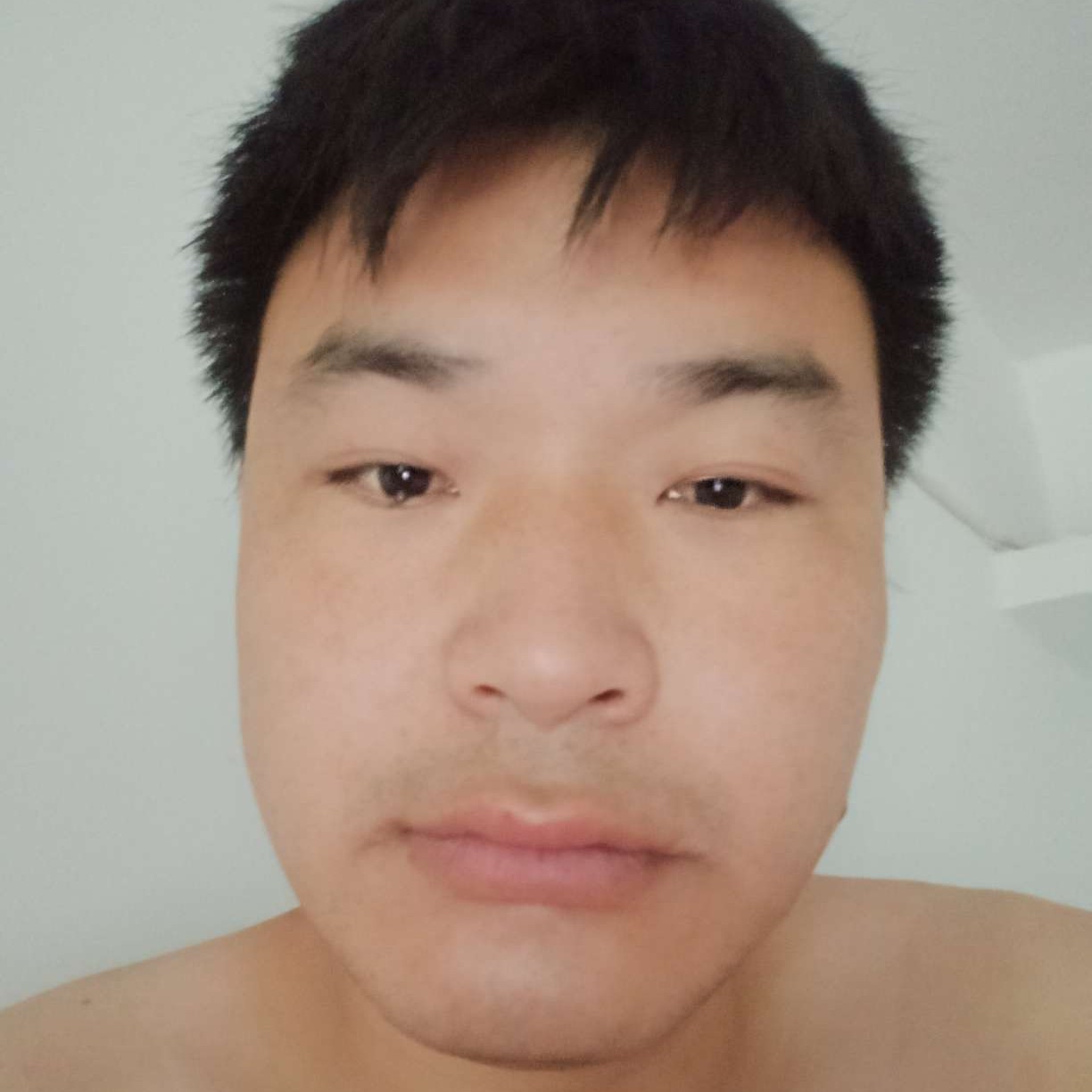 想打泡泡的照片