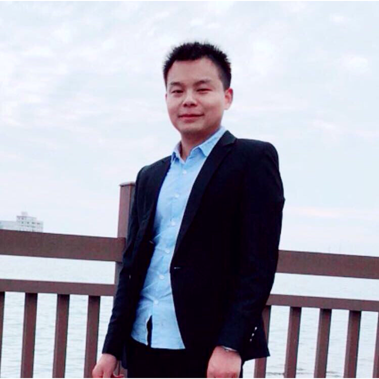 山谷清风的照片