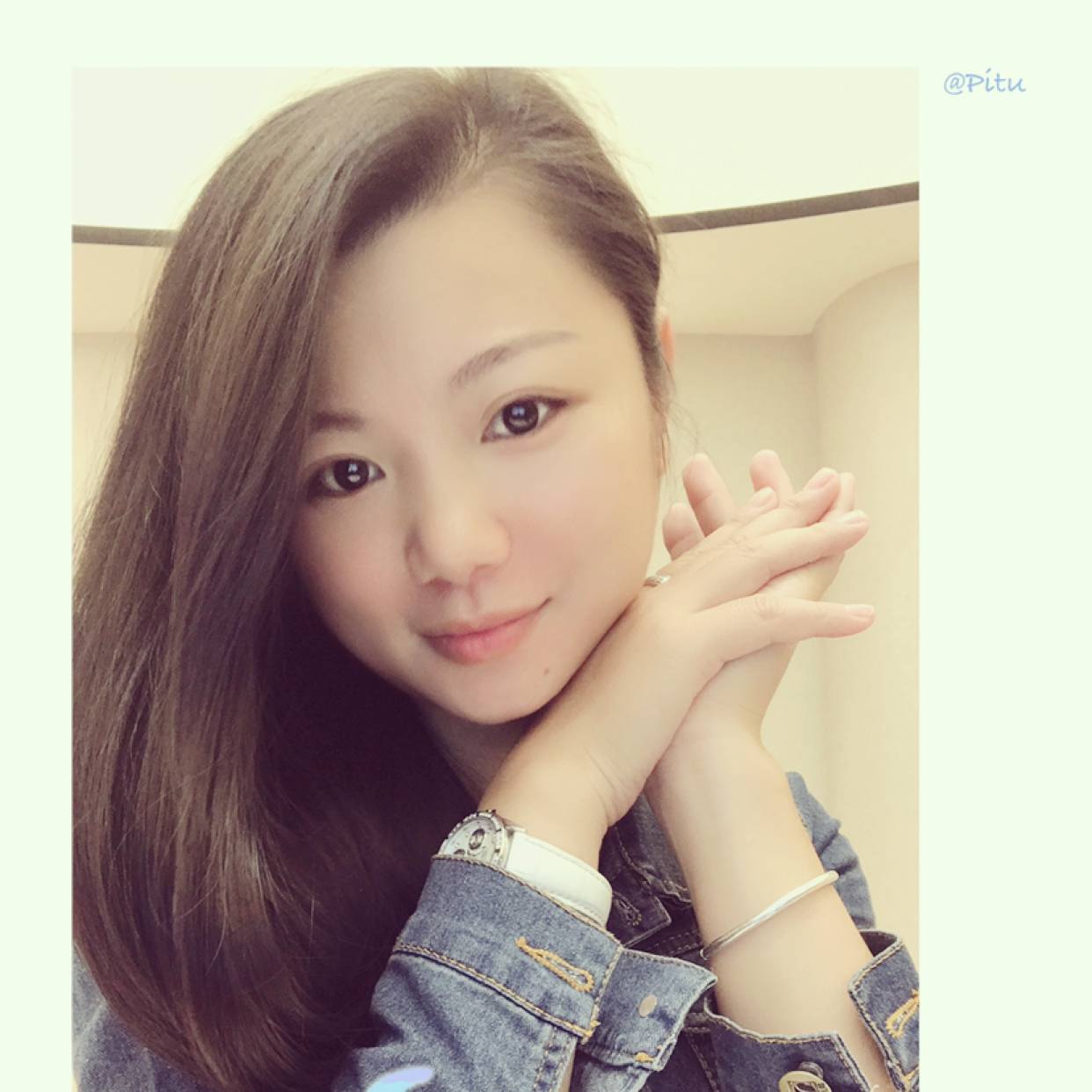 豆芽高兴的照片