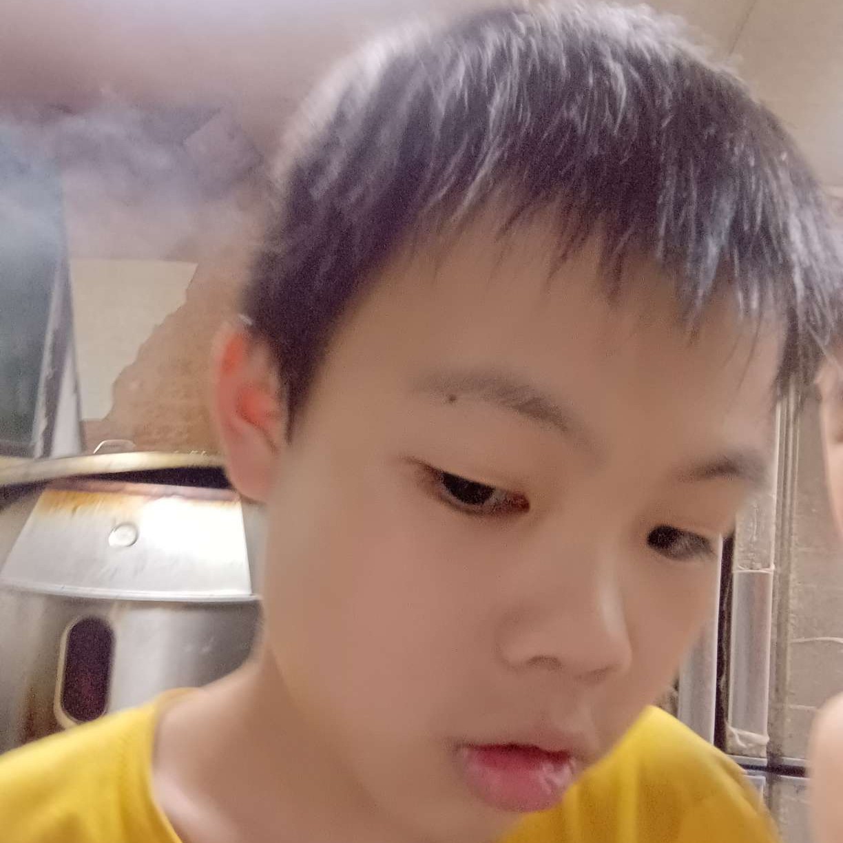 帆布鞋泪了疯狂的照片