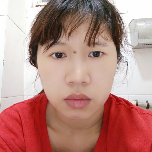 知性唇彩的照片