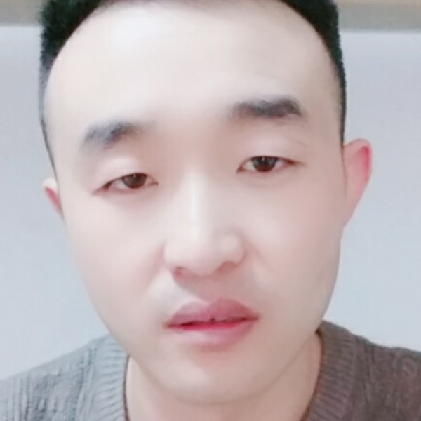 手机愿冷傲的照片