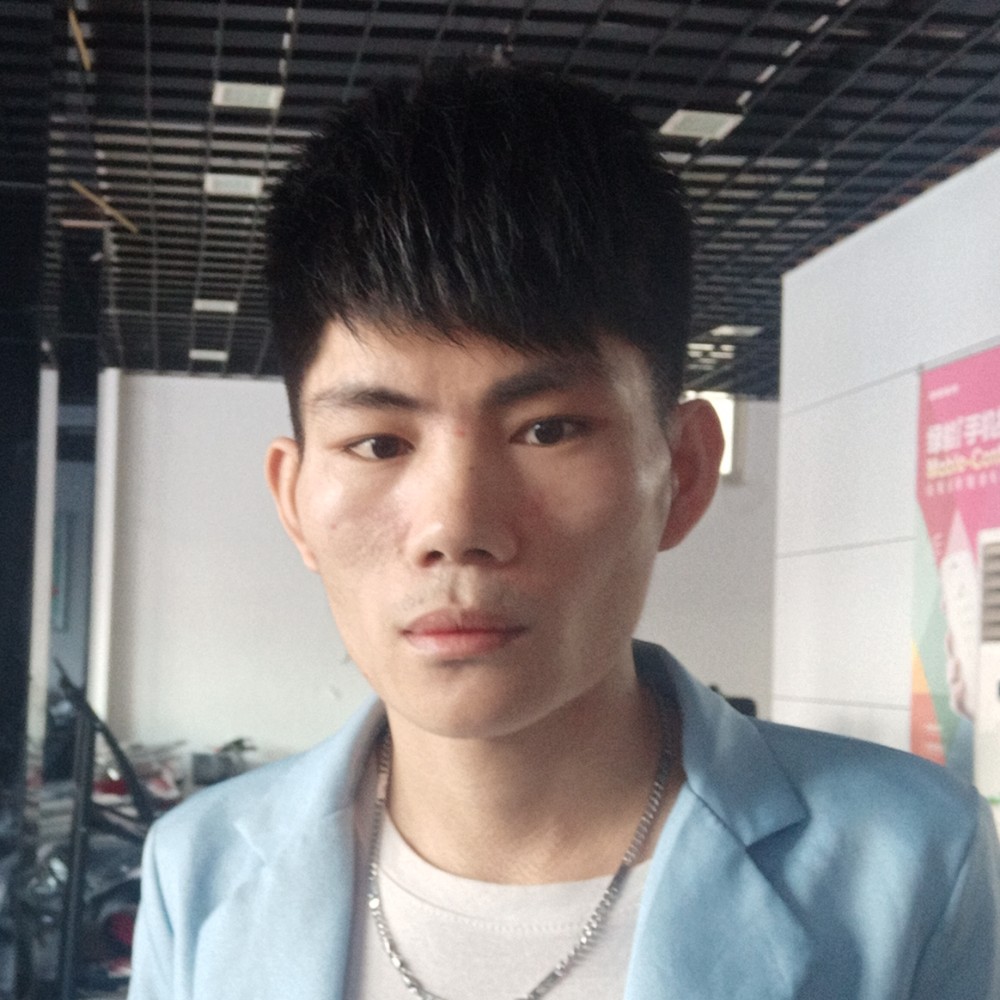 孤独和香烟的照片