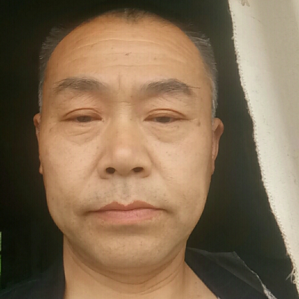 浮波的深情的照片