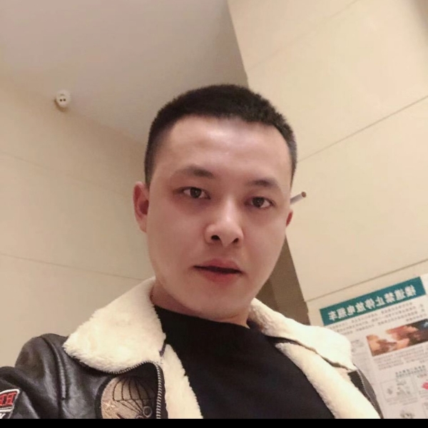 中心干净的照片