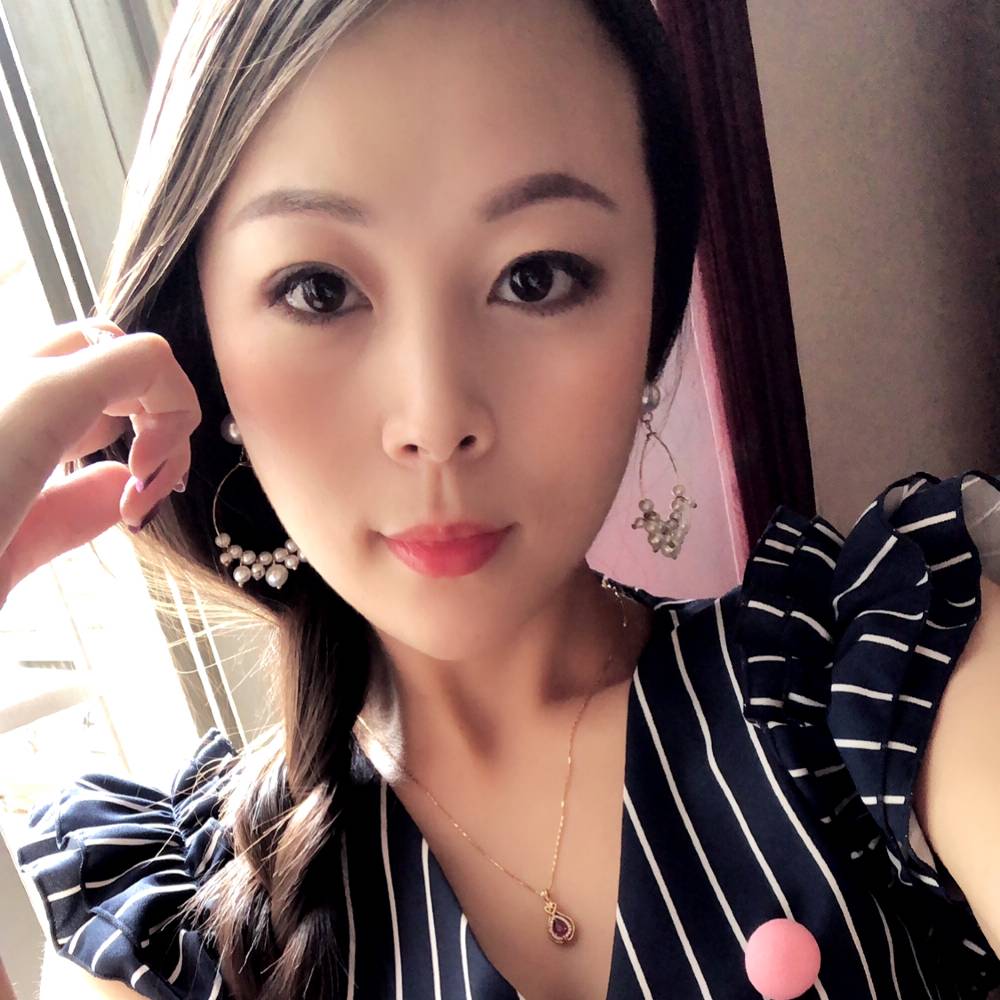 沉默方盒kiki的照片