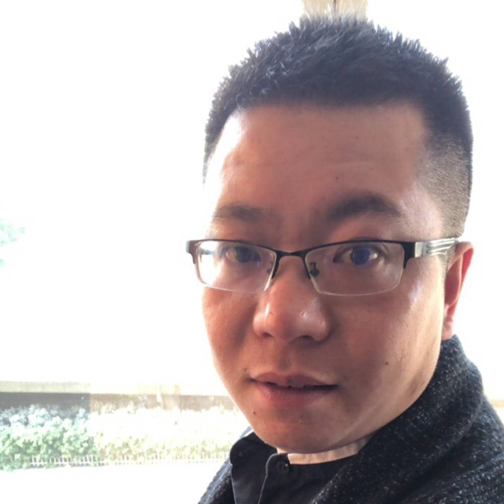 Arvin剑的照片