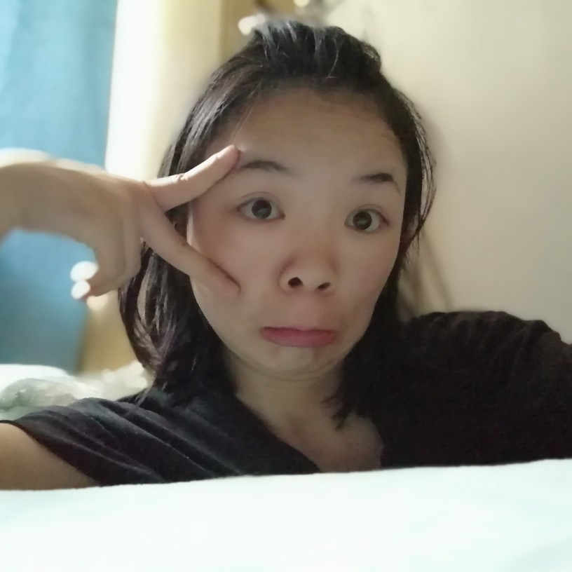 草莓泪了称心的照片