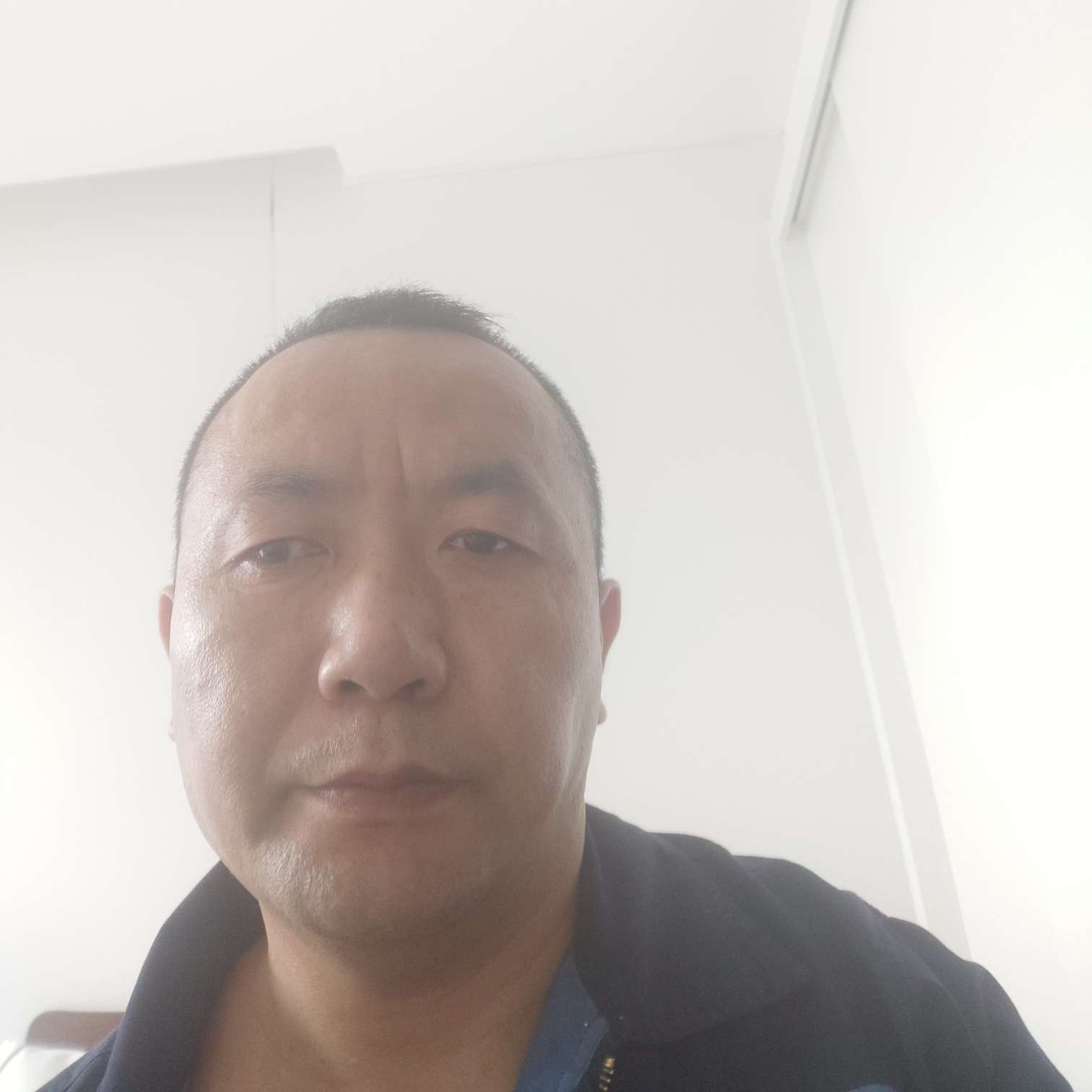 帅吗。。呵呵呵的照片