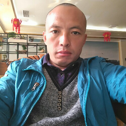 贾红方的照片