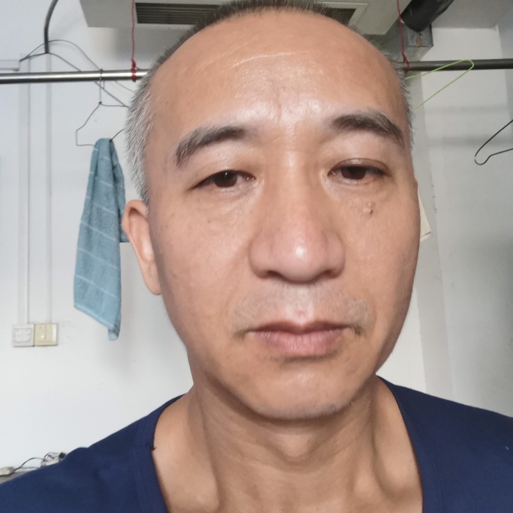 冬天的天空11的照片