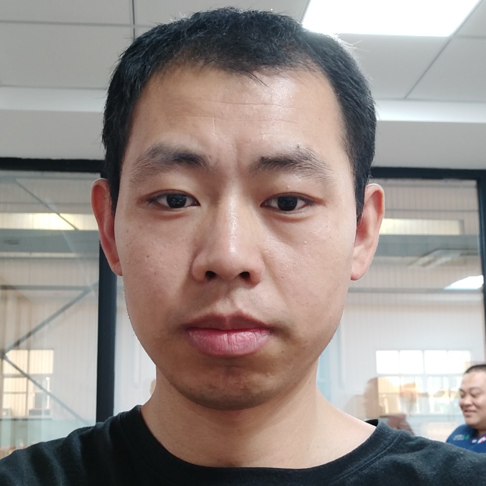 亮亮12的照片