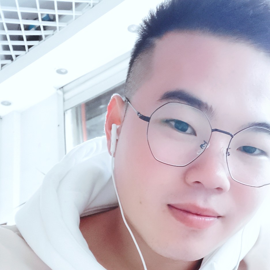 姓大名爷的照片