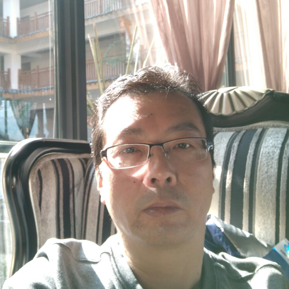 辉哥3的照片