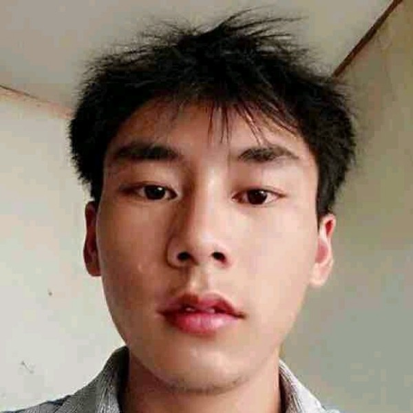 孤独的我的照片