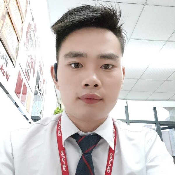 寒风打可靠的照片